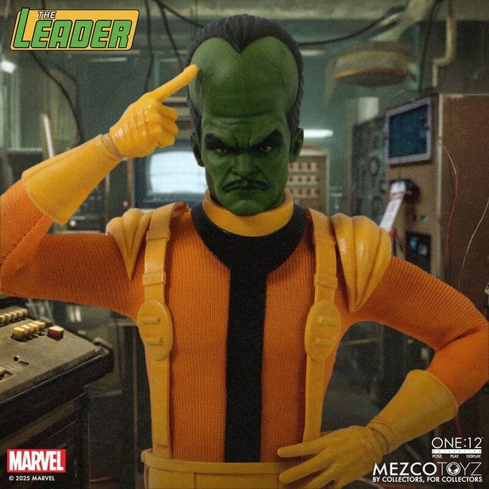 Mezco One:12 Collective The Leader Figure