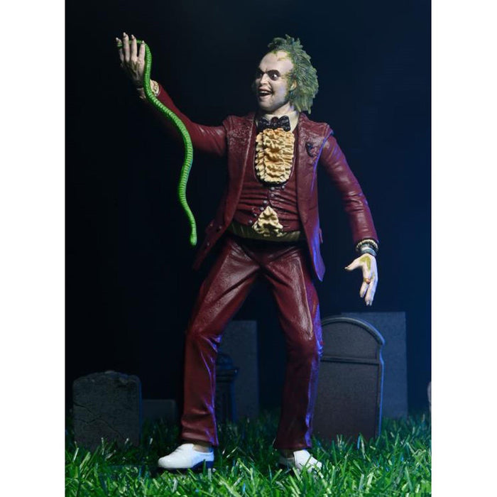 Beetlejuice (1988) Red Tuxedo 7-Inch Scale Action Figure