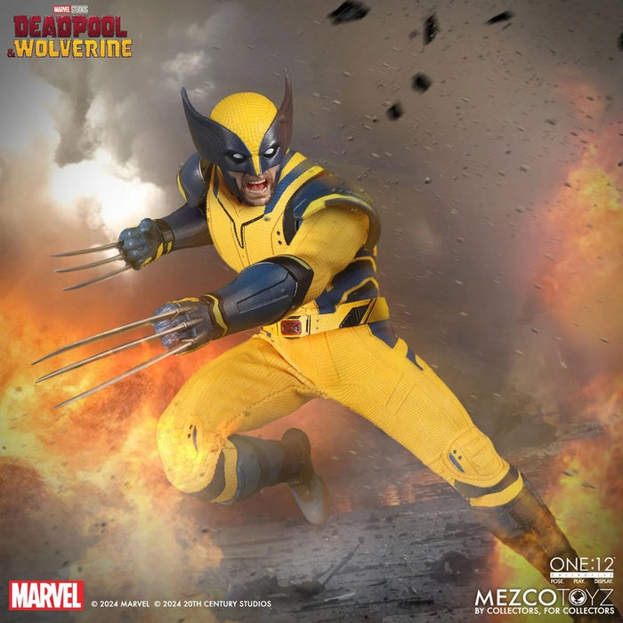 Mezco One:12 Collective Deadpool & Wolverine: Wolverine Deluxe Edition Action Figure