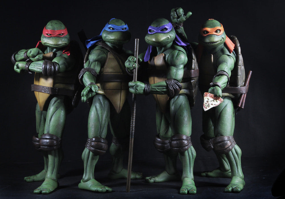 Michelangelo 1990 Teenage Mutant Ninja Turtles 1/4 Scale Figure - NECA