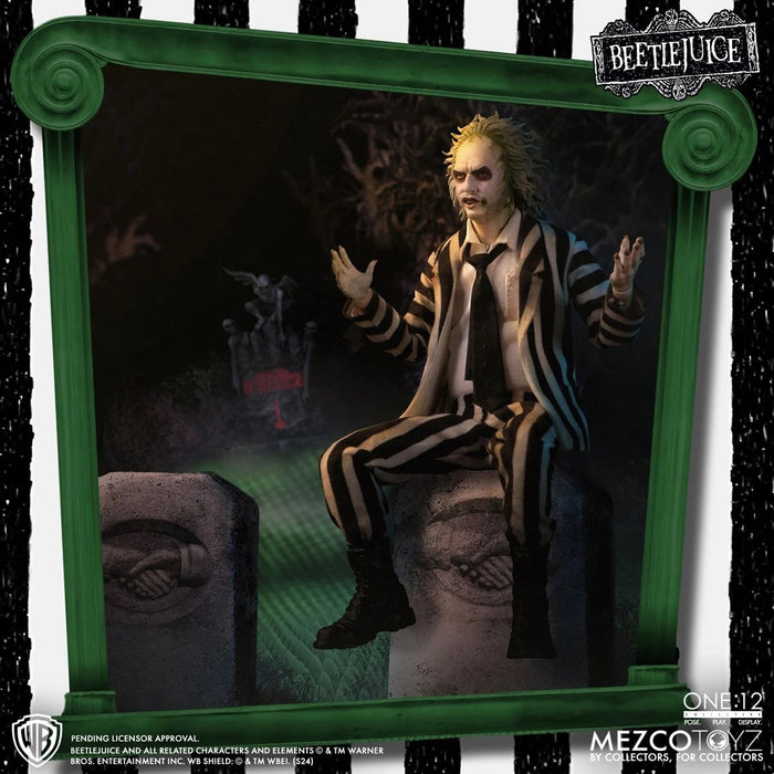 Mezco One:12 Collective Beetlejuice Deluxe Edition Action Figure