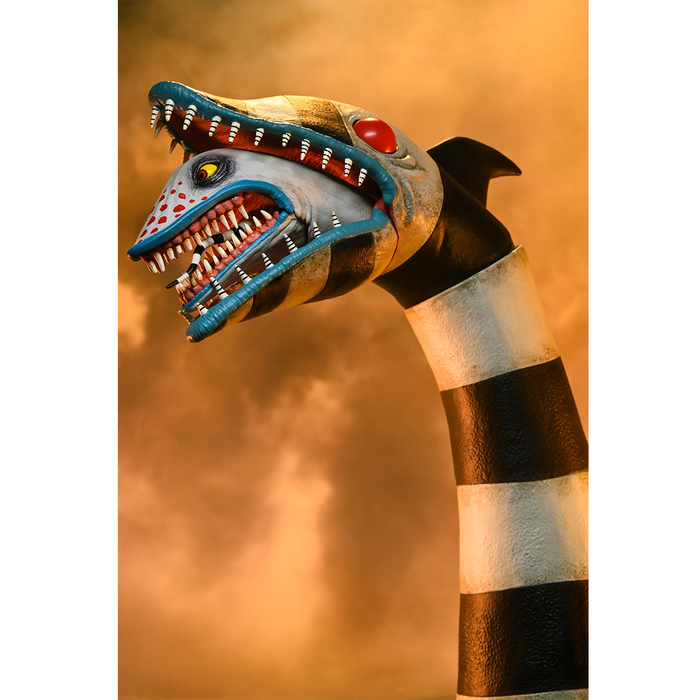 Beetlejuice Beetlejuice - Ultimate Matador Beetlejuice & Sandworm 7-Inch Scale Action Figure 2-Pack