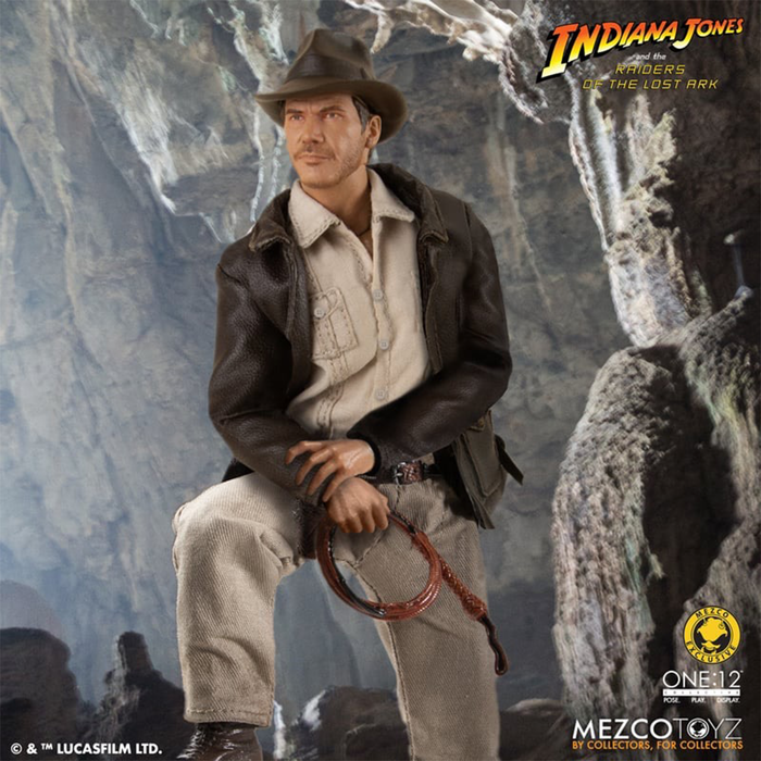 Mezco One:12 Collective Indiana Jones: Temple Edition Figure