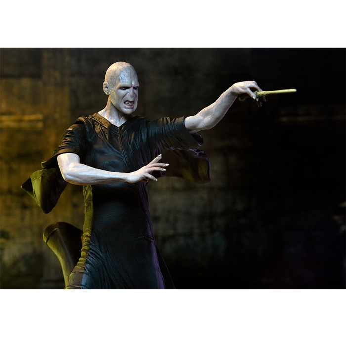 Harry Potter Legacy Collection - Lord Voldemort 7-Inch Scale Action Figure