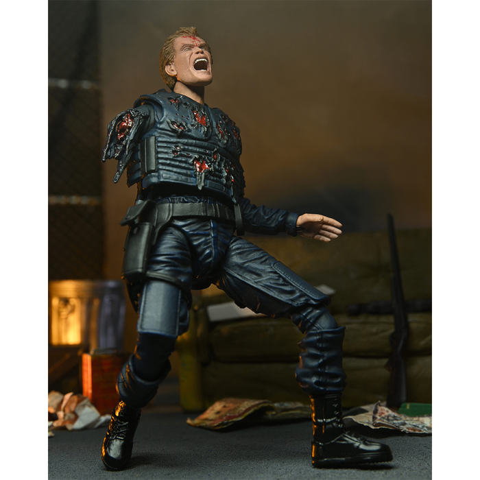 Robocop 7-Inch Scale Ultimate Alex Murphy (OCP Uniform) Action Figure