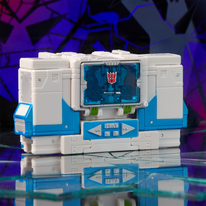 Transformers Generations Shattered Glass Collection Shattered Glass Soundwave Action Figure Exclusive