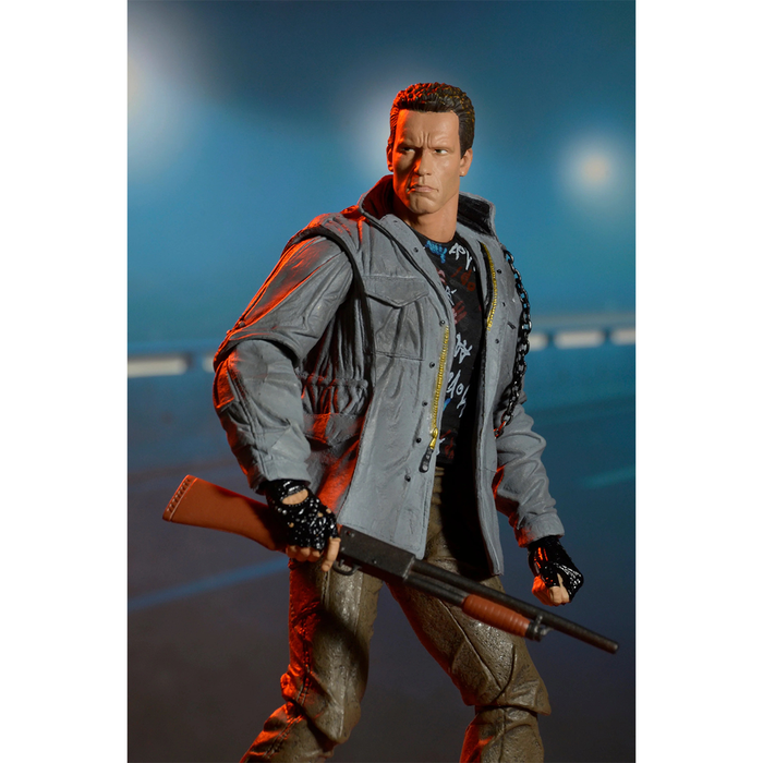 Terminator - Ultimate T-800 (Tech Noir) 7-Inch Scale Action Figure