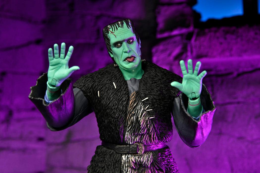 The Munsters (2022) 7-Inch Scale Ultimate Herman Action Figure