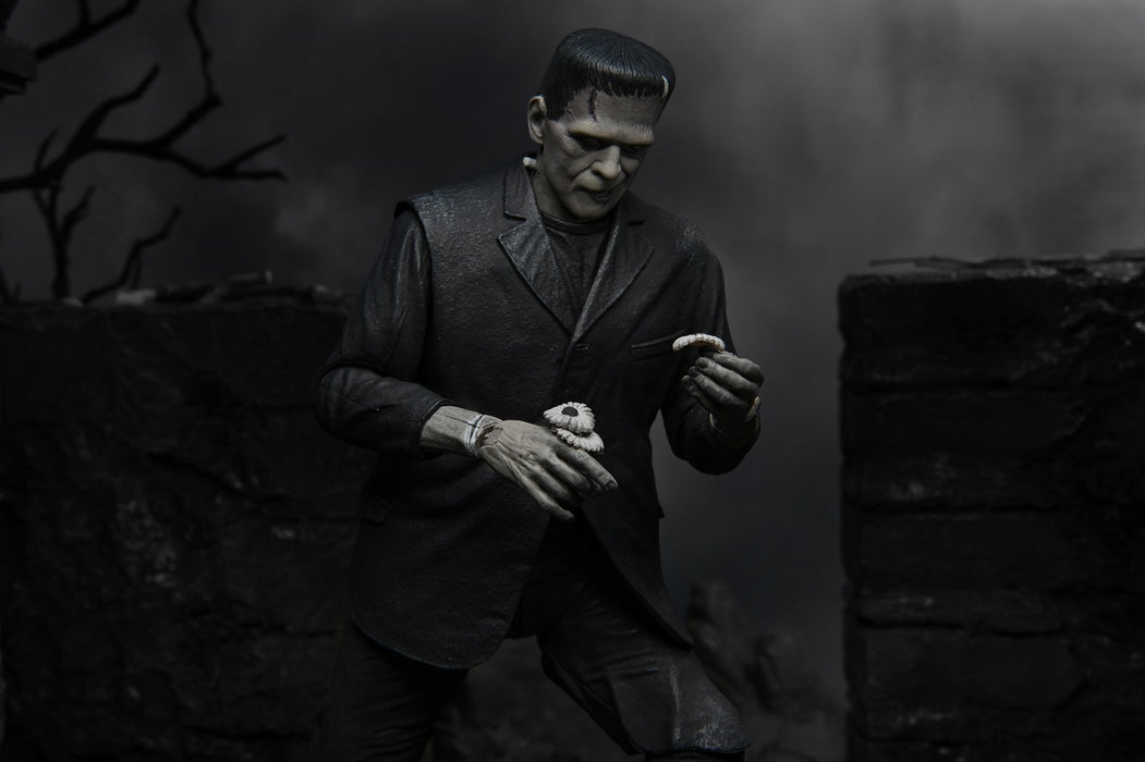 Universal Monsters - Ultimate Frankenstein's Monster (B&W) 7-Inch Scale Action Figure