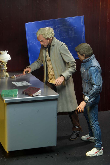 Back To The Future Doc Brown Ultimate 7In Action Figure - Giochi e Prodotti per l'Età Evolutiva Back To The Future Doc Brown Ultimate 7In Action Figure - Giochi e Prodotti per l'Età Evolutiva