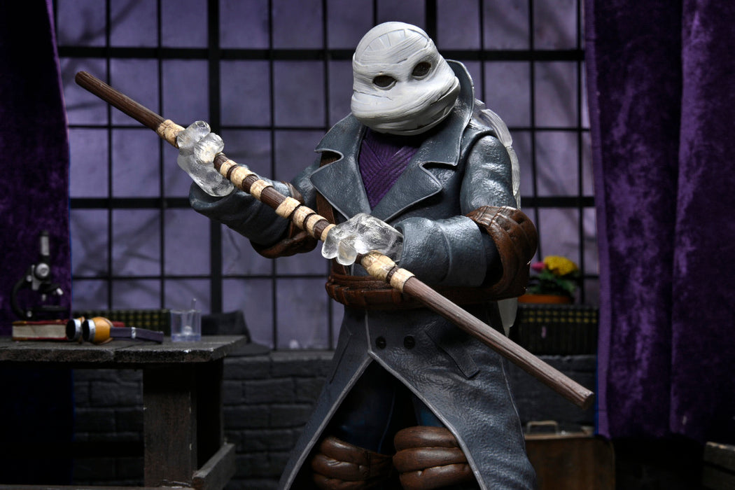 Universal Monsters x Teenage Mutant Ninja Turtles 7-Inch Scale Ultimate Donatello as The Invisible Man Action Figure