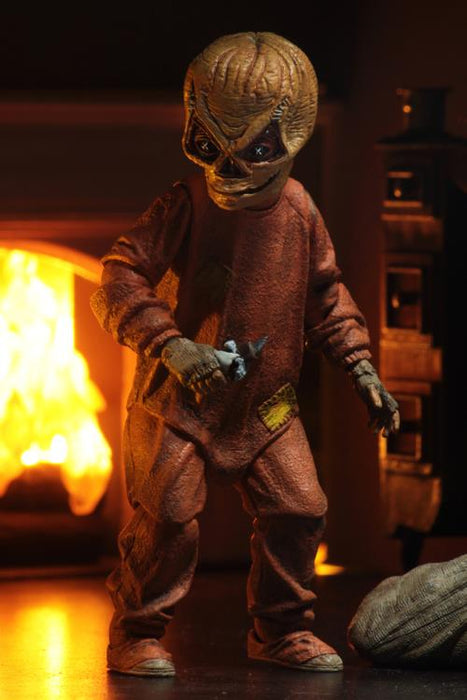 Trick 'R Treat Ultimate Sam 7-Inch Scale Action Figure — Chubzzy Wubzzy ...