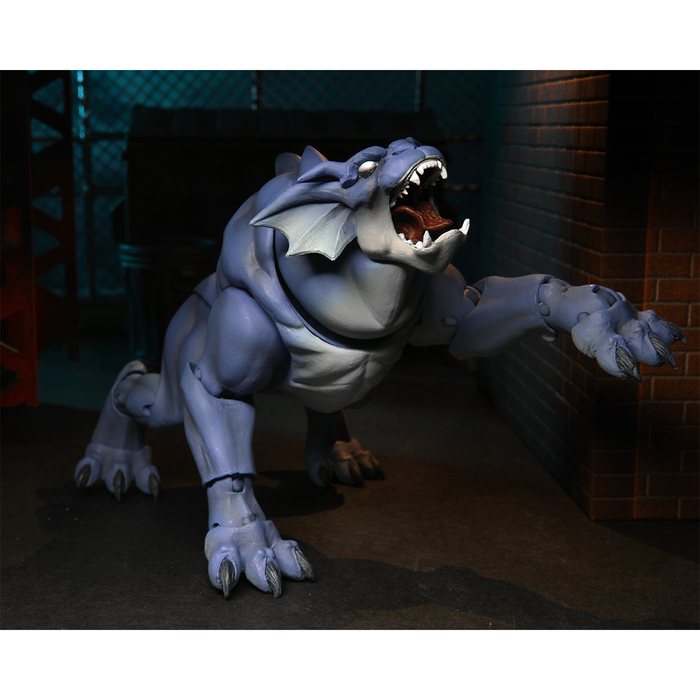 Gargoyles 7-Inch Scale Ultimate Bronx (with Goliath Closed Wings) Action Figure